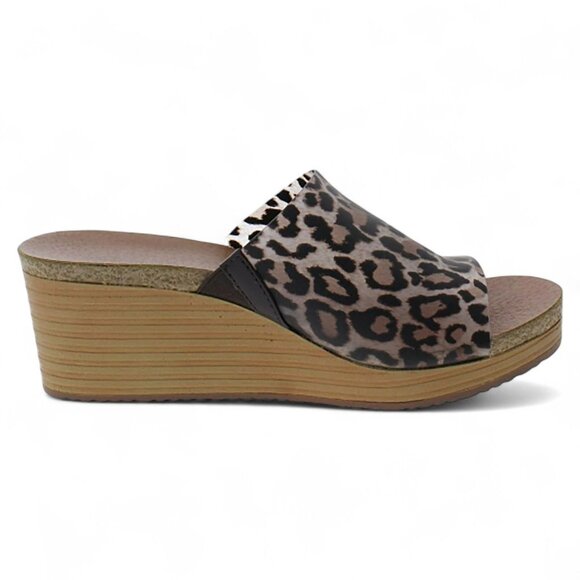 Baretraps Womens YALISSA Animal Print Vinyl Mule Sandals - Picture 2 of 4
